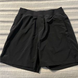 Fabletics Shorts Large